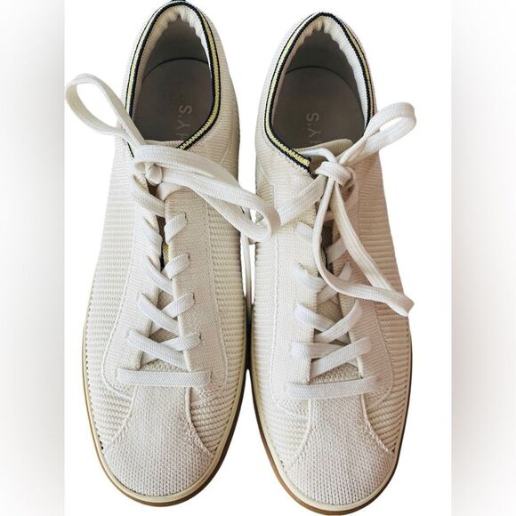 ROTHY’S The Lace Up Sneaker in Blonde size 9. - Picture 7 of 10